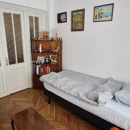 Domum - The Comunist *